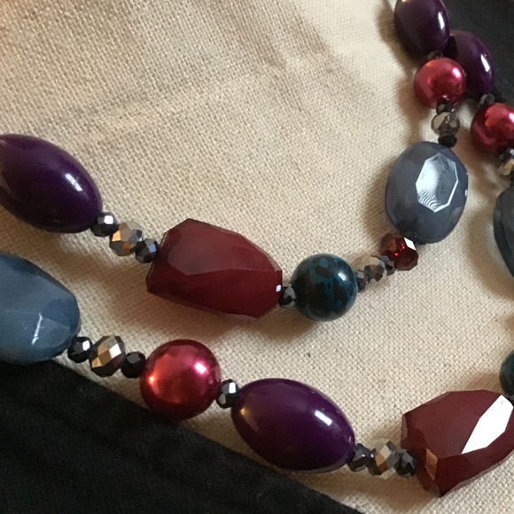 Stunning Glass Bead Necklace 36"+ - Picture 6 of 7